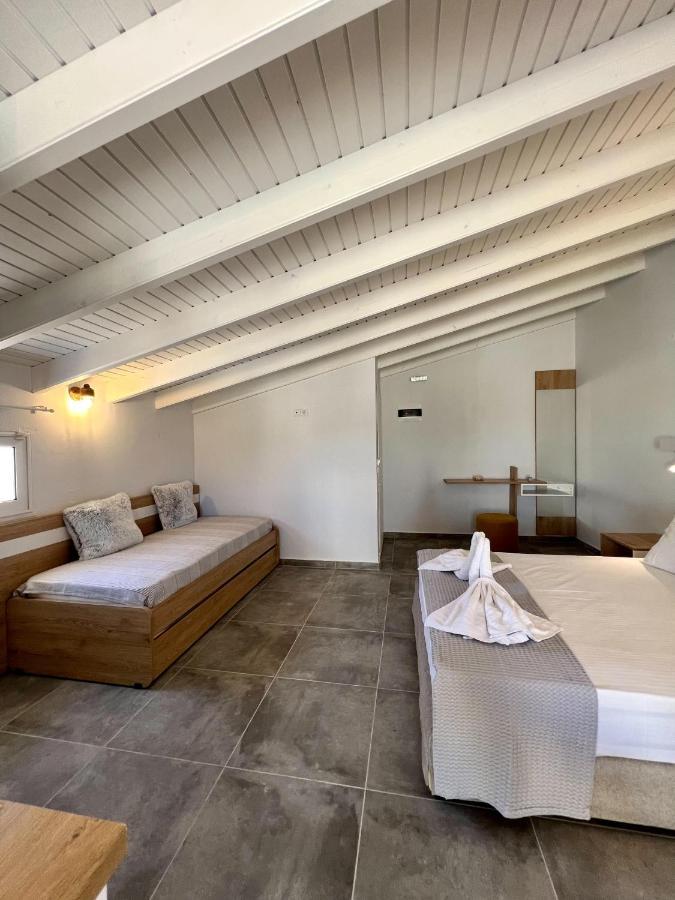 Issos Residence Agios Georgios  Exterior foto